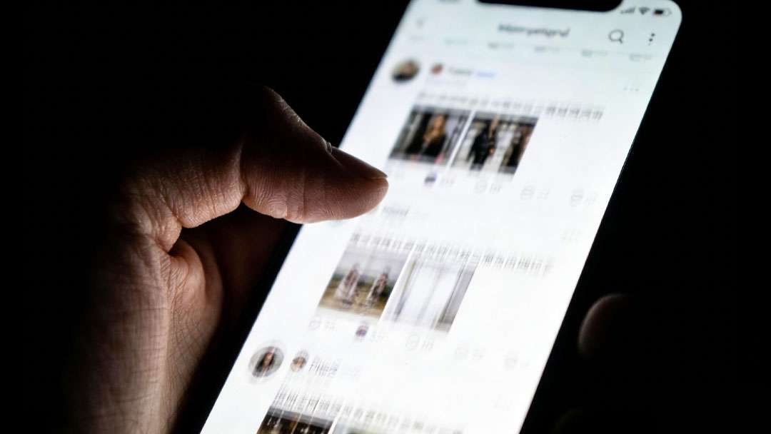 【视频】如果网上冲浪容易生气愤怒，这就是愤怒诱饵